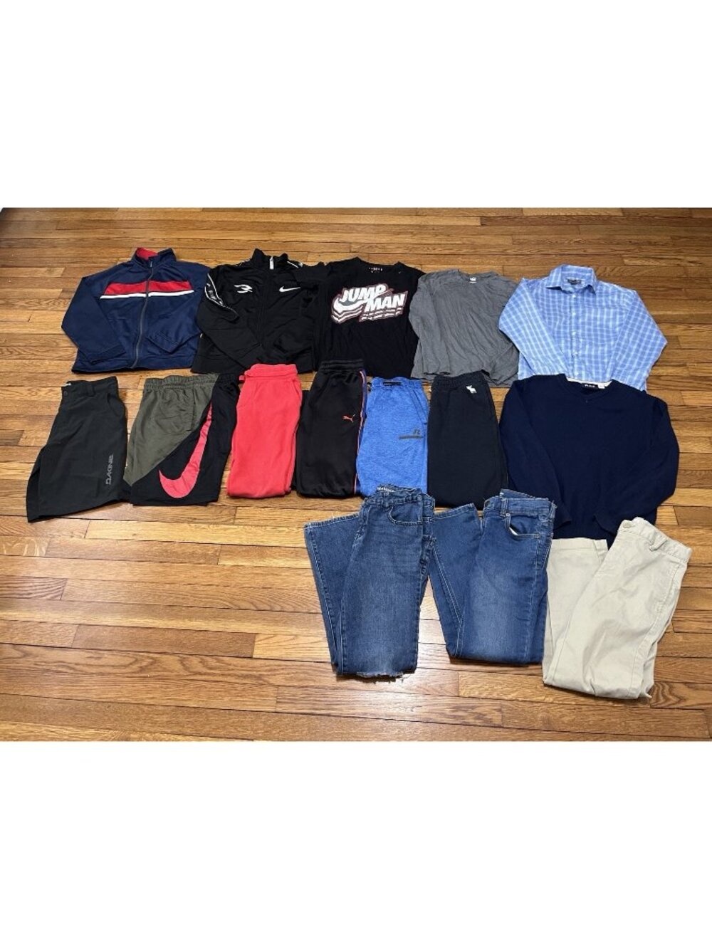 Boys Size Medium 15PCS LOT! Youth Nike Puma REI Athletic Sports Bundle